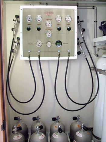 Fill Panel and Scuba Tank Vertical Storags
